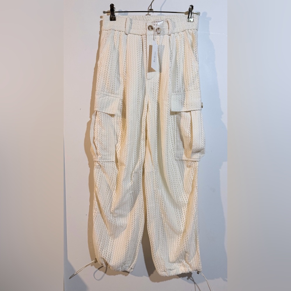 Cream Textured Cargo Joggers